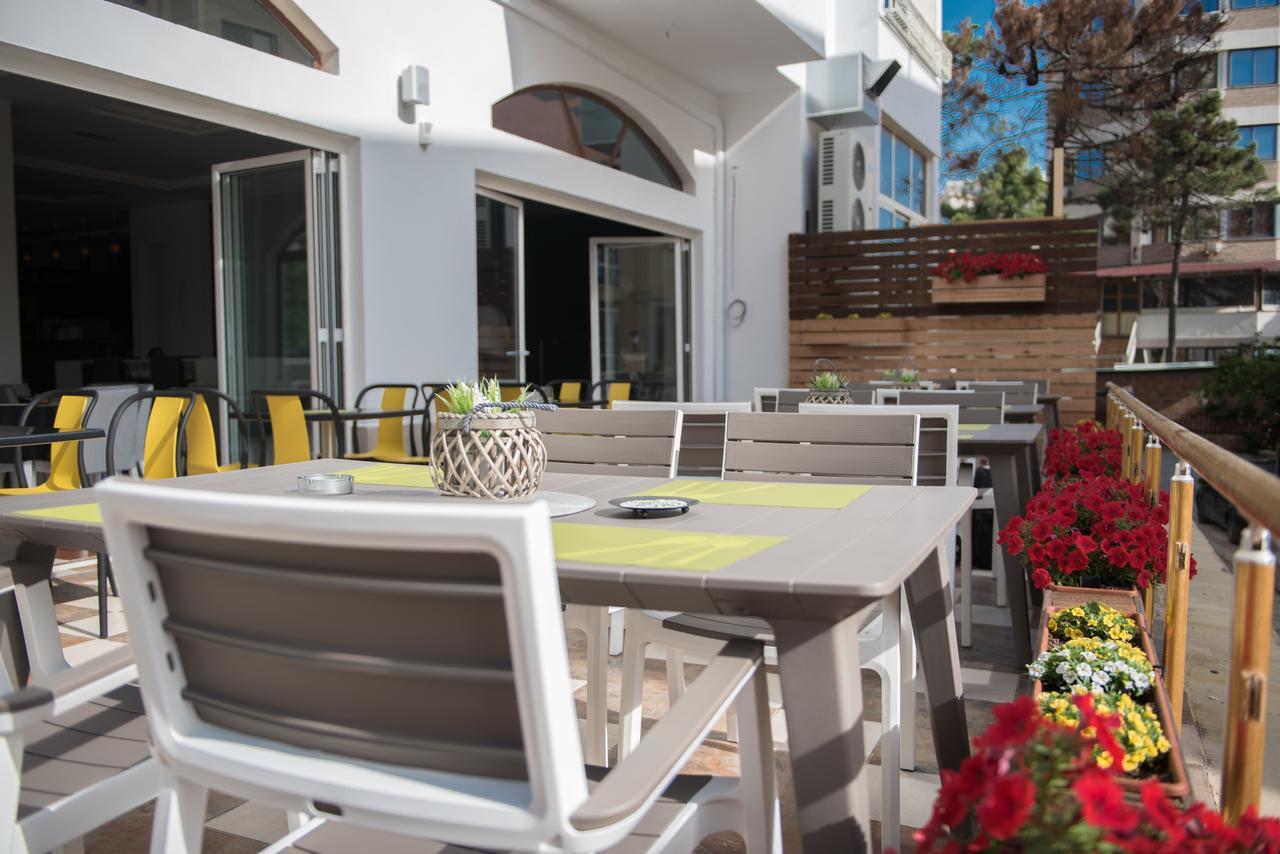 Inn Hotel Škalngur Buitenkant foto